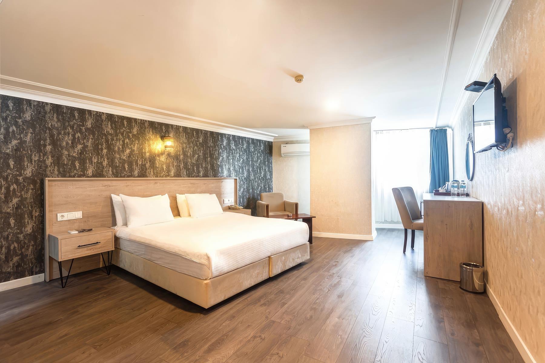 Marina Park Hotel 6