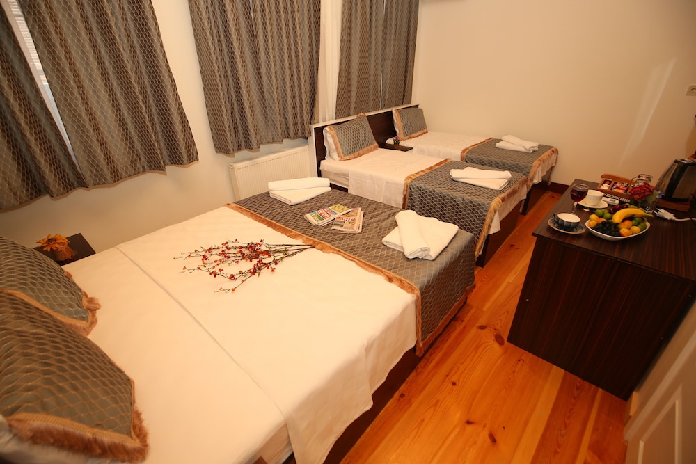 Grand Almira Hotel 15
