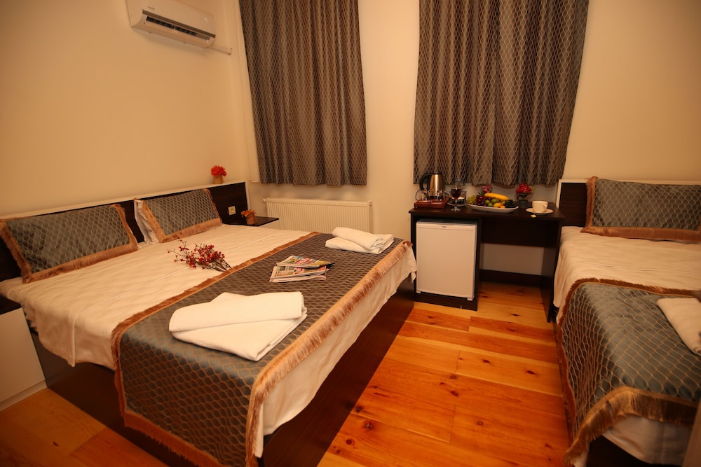 Grand Almira Hotel 11