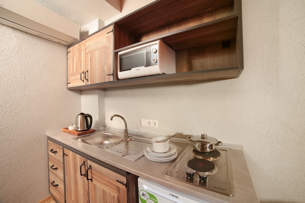 Ardilas Residence 10