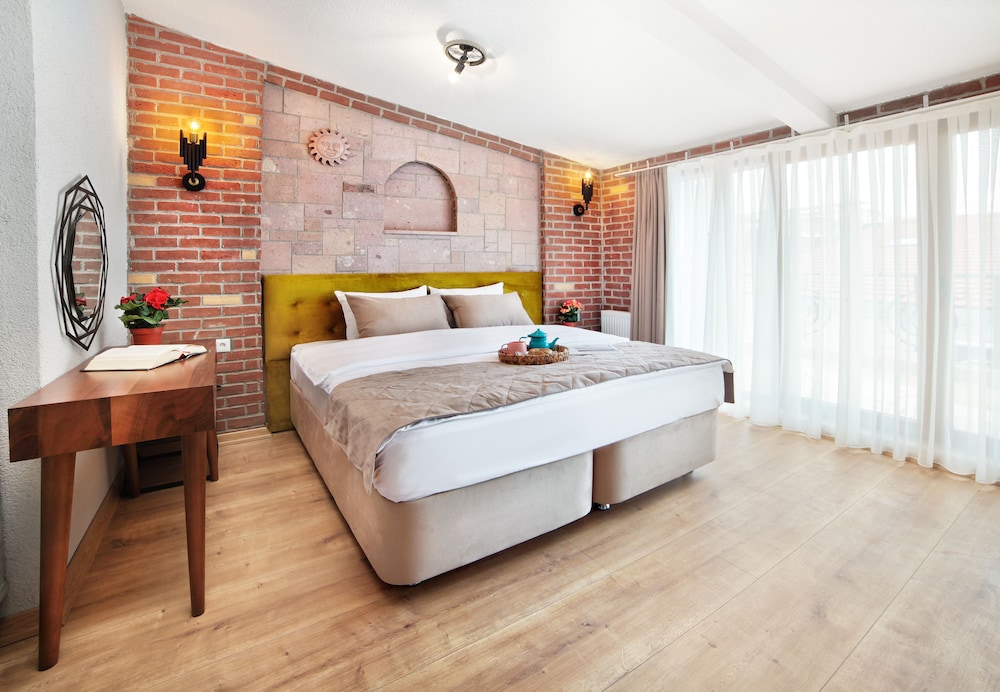 Ardilas Residence 4