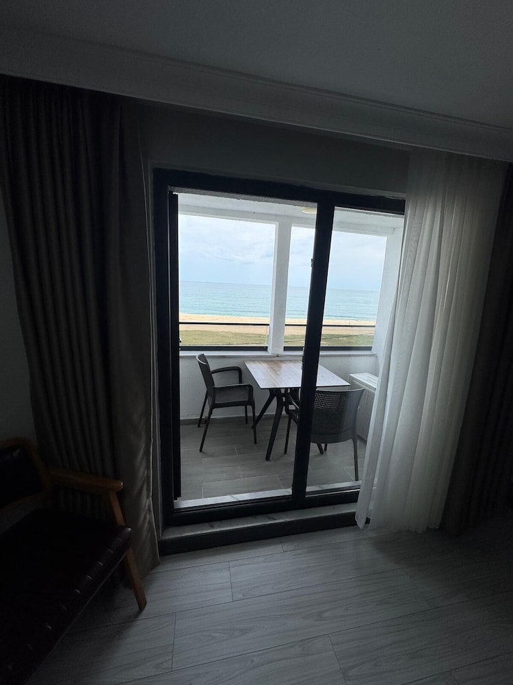 istanbul Airport Kumsal Otel 19