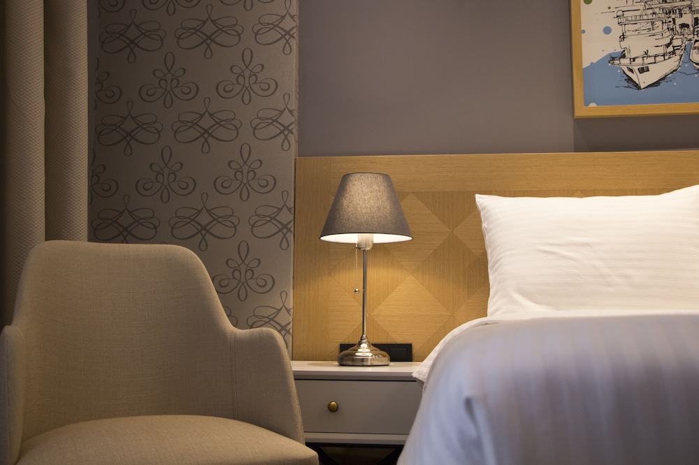 Four G Hotel 5