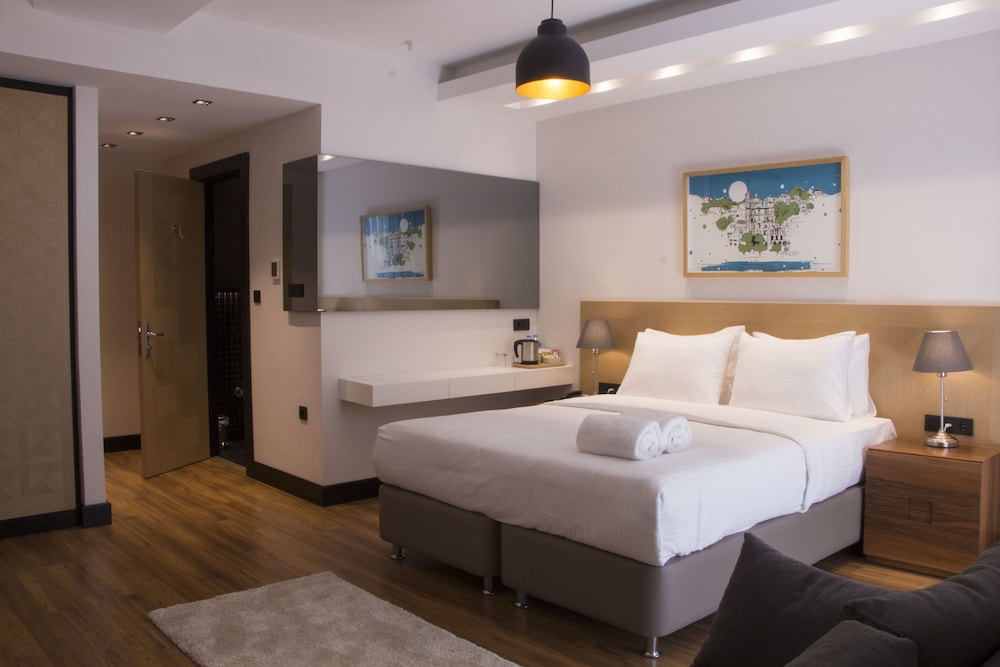 Four G Hotel 16