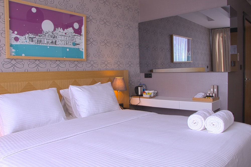 Four G Hotel 10