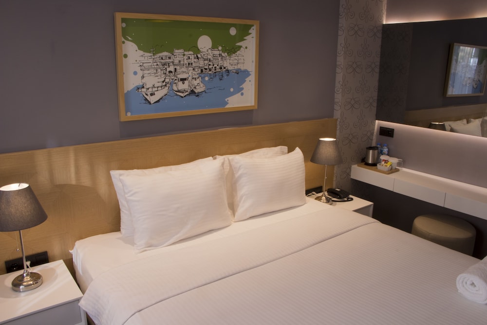 Four G Hotel 12