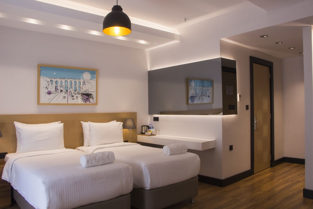 Four G Hotel 3