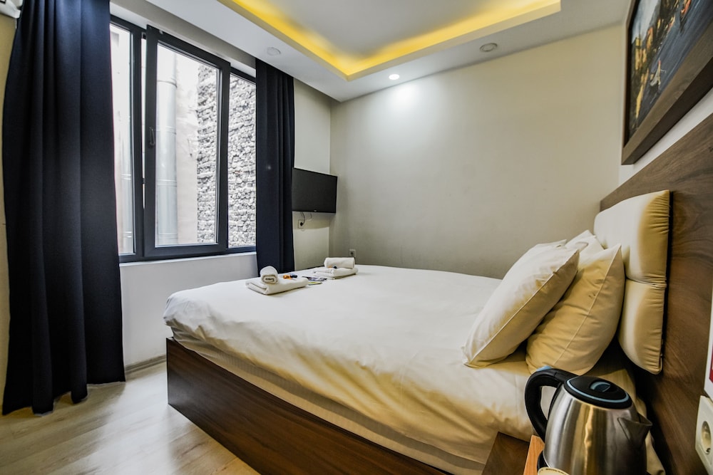 Mitani Suites 13