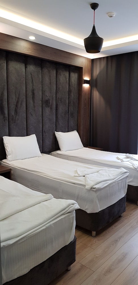 Basilissis Hotel 5