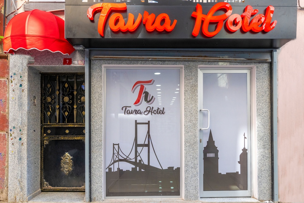 Tavra Hotel 23
