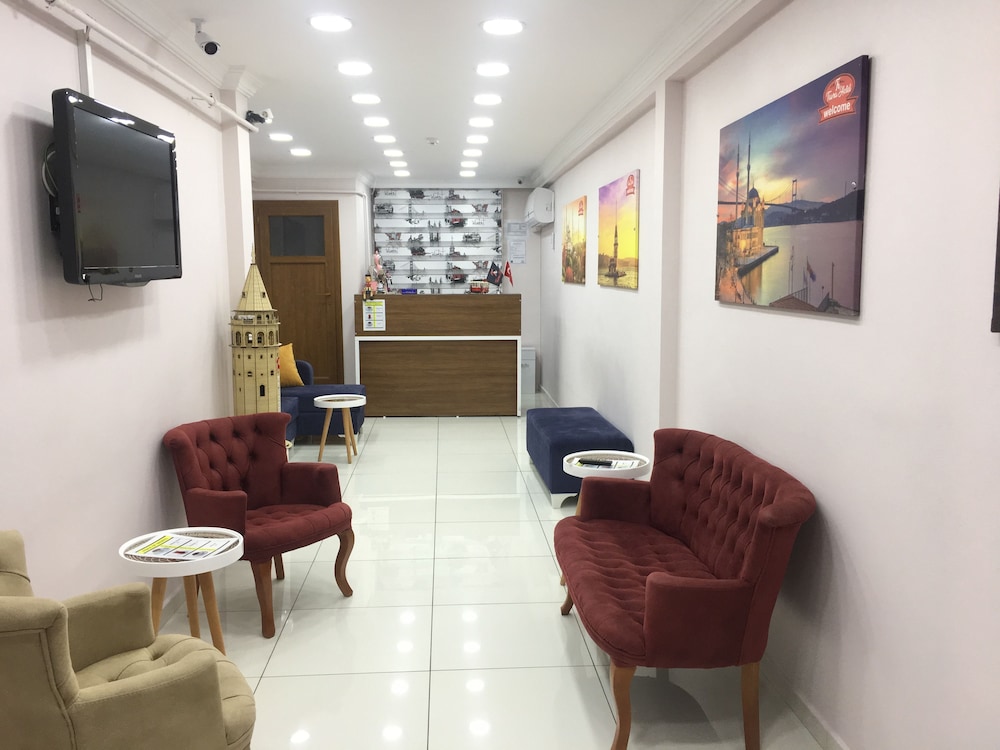 Tavra Hotel 5