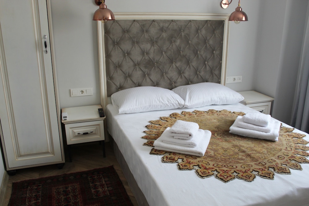 Good Night Hotel Istanbul 9