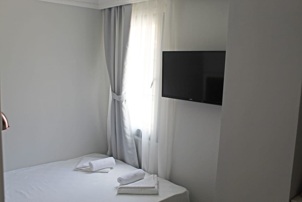 Good Night Hotel Istanbul 7