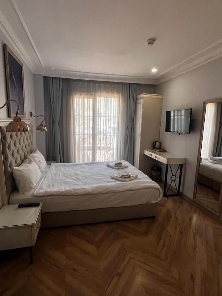 Good Night Hotel Istanbul 18