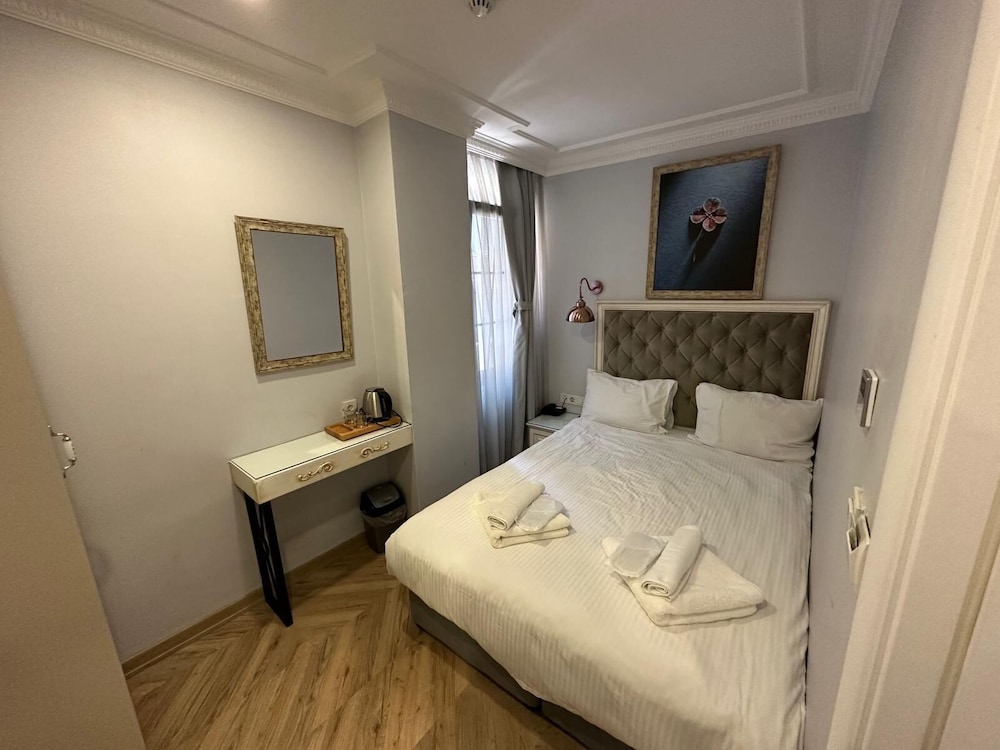 Good Night Hotel Istanbul 15