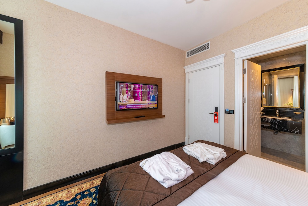 Eastanbul Suite 9