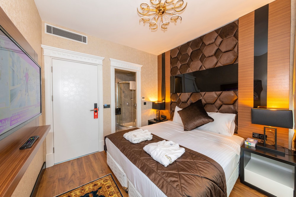 Eastanbul Suite 5