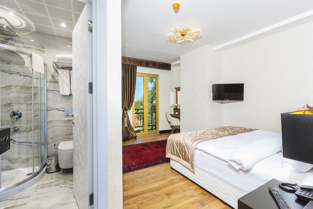 Eastanbul Suite 16