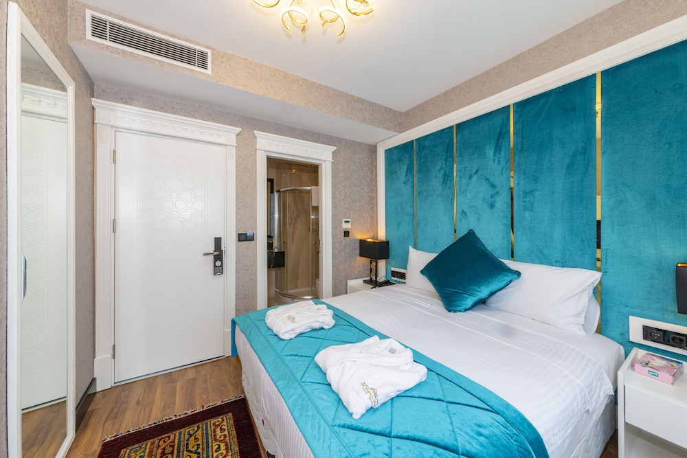 Eastanbul Suite 19