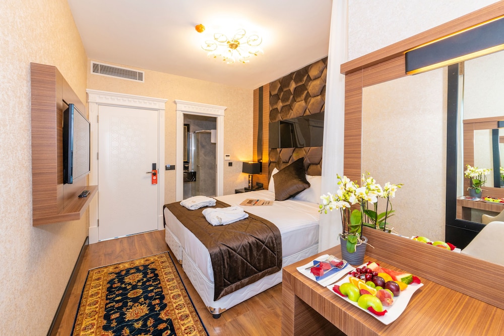 Eastanbul Suite 6
