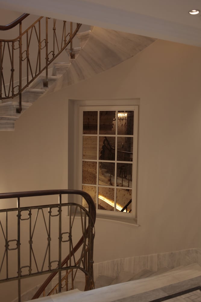 Orientbank Hotel Istanbul, Autograph Collection 17