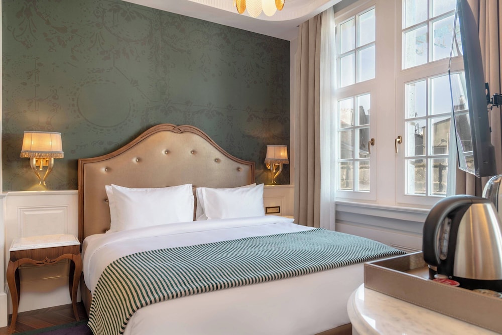 Orientbank Hotel Istanbul, Autograph Collection 22