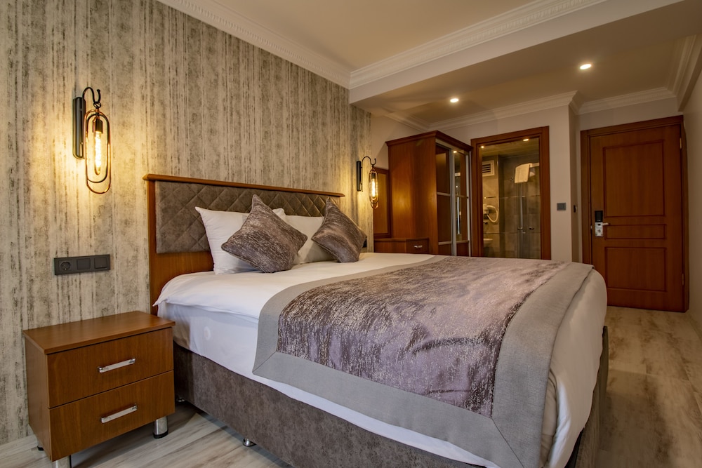 Avrasya Port Hotel 24