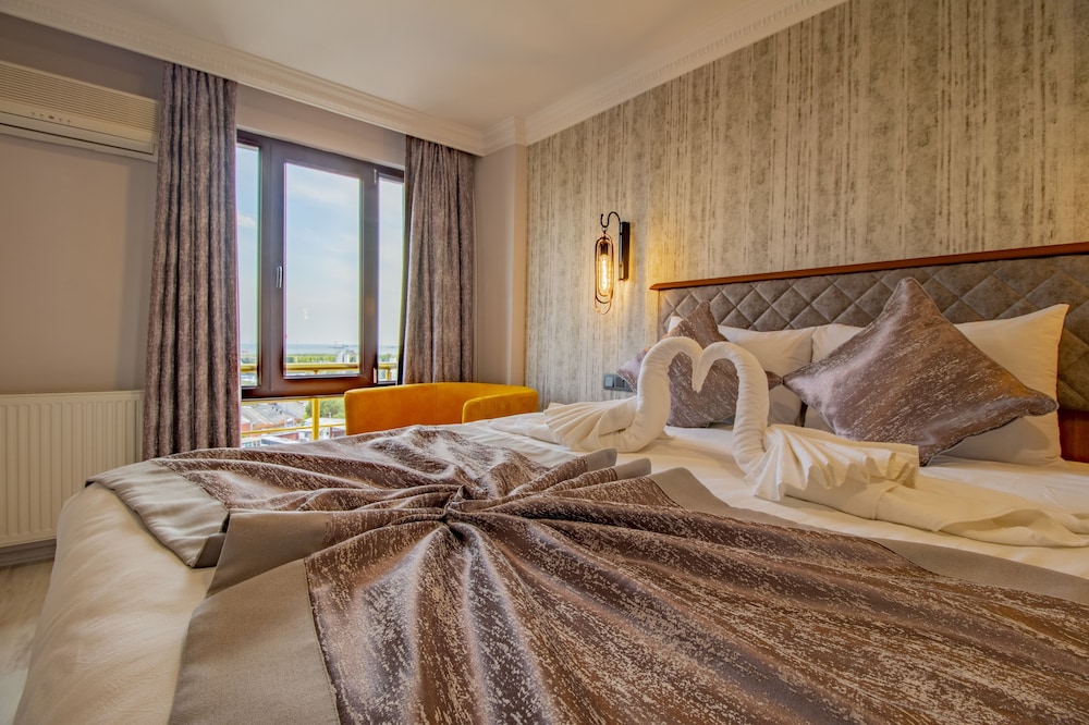 Avrasya Port Hotel 8