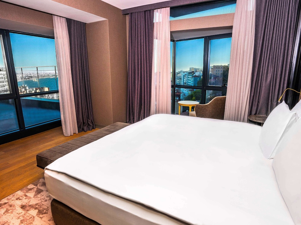 Sofitel Istanbul Taksim 9