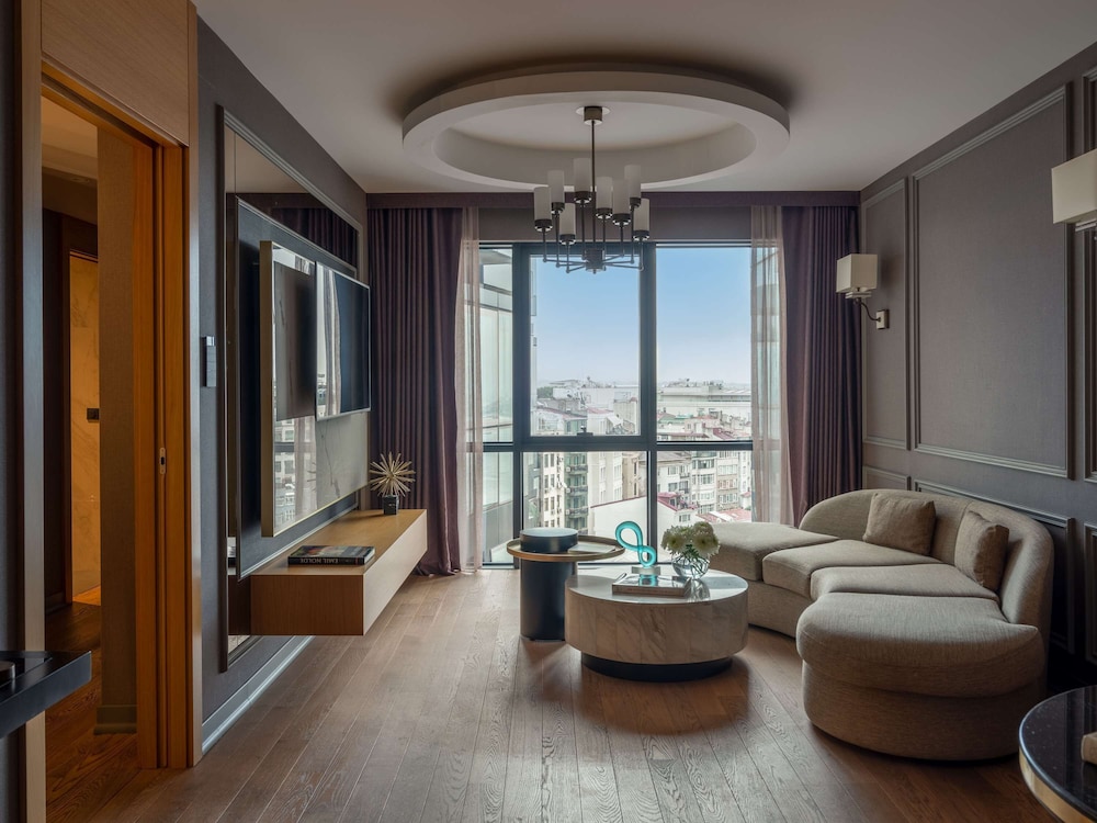 Sofitel Istanbul Taksim 24