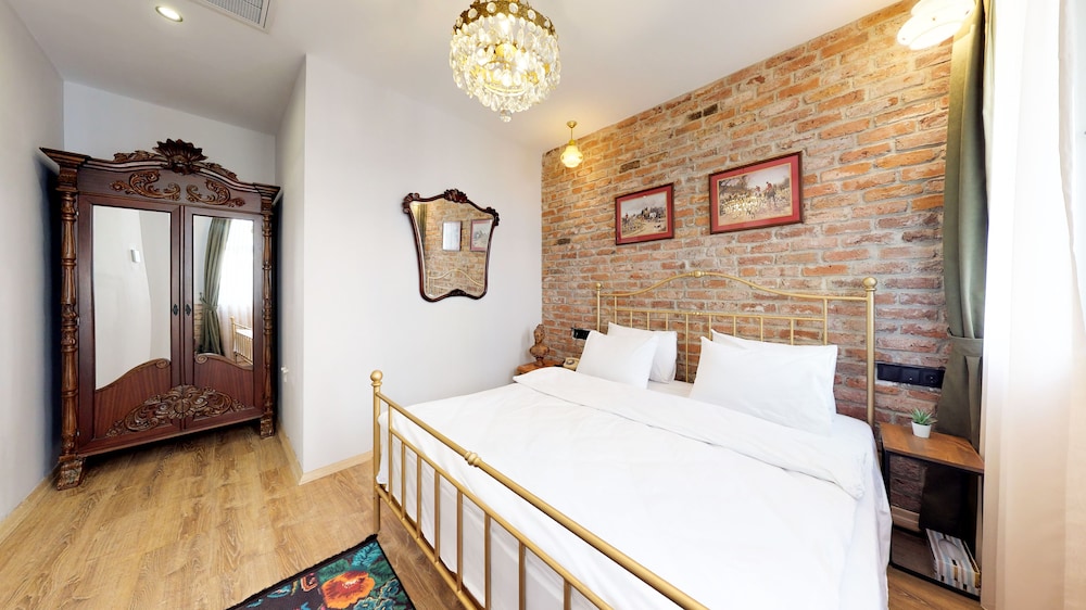 Hotel Des Arts Galata 11