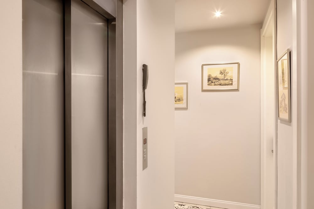 Hotel Des Arts Galata 4