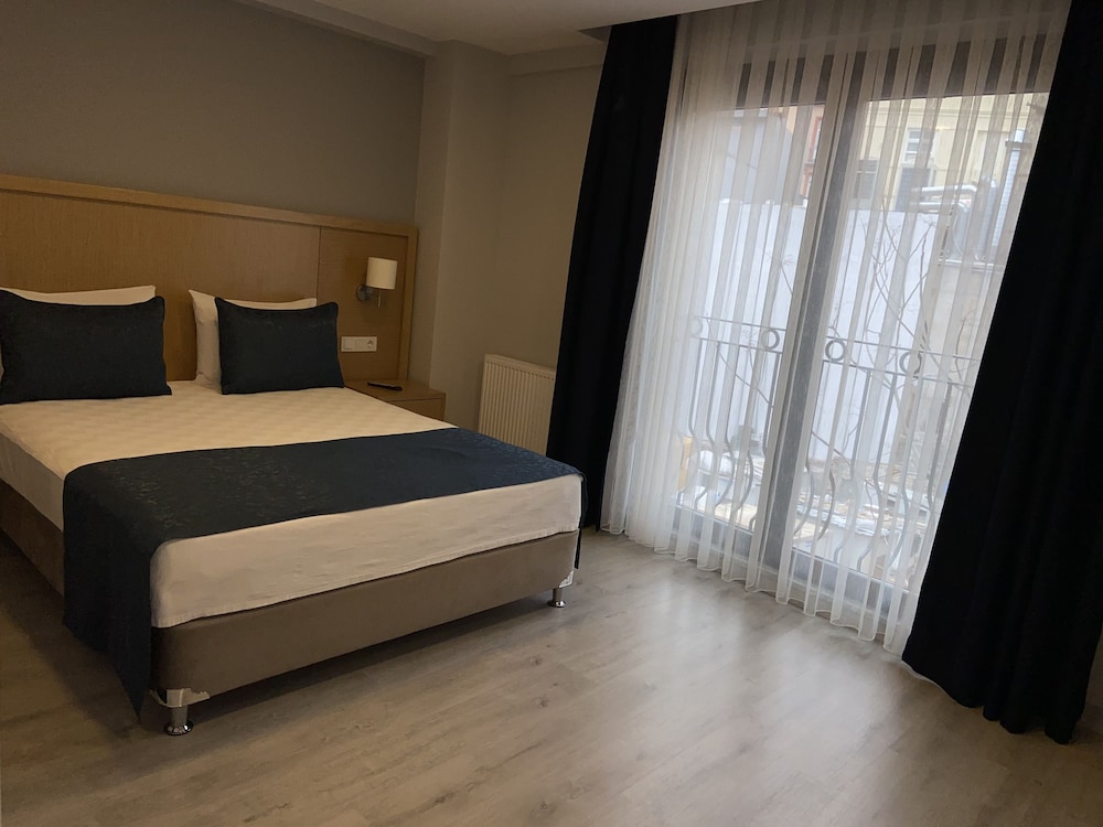 Liberi Hotel Taksim 14