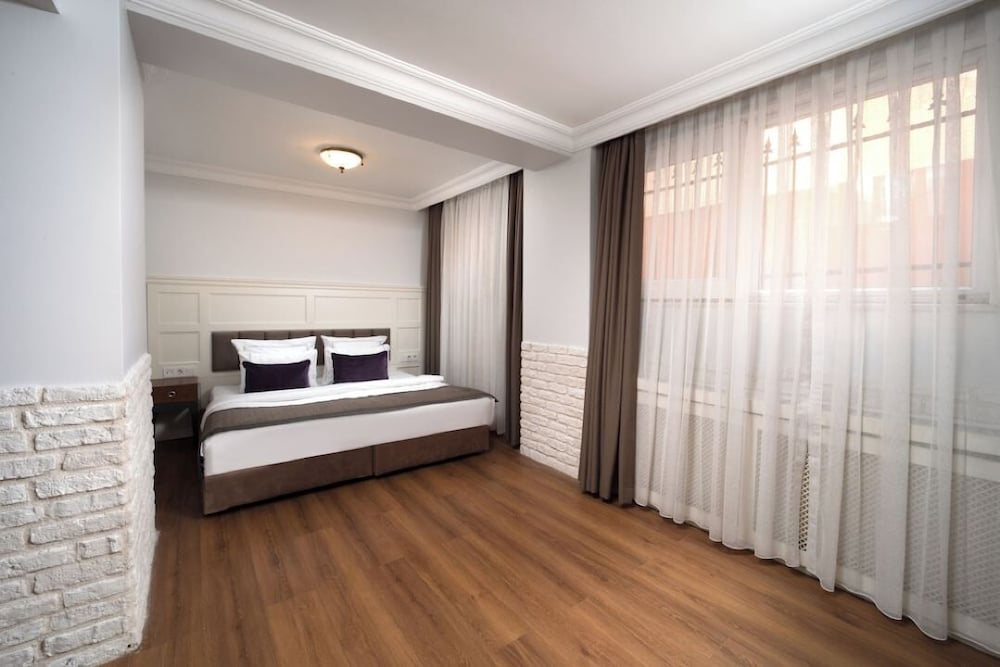 Meroddi La Porta Hotel 23