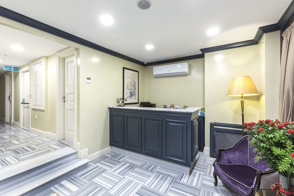 Meroddi La Porta Hotel 3