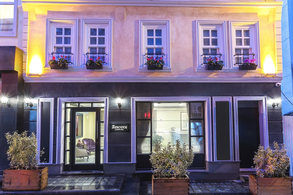 Meroddi La Porta Hotel 1