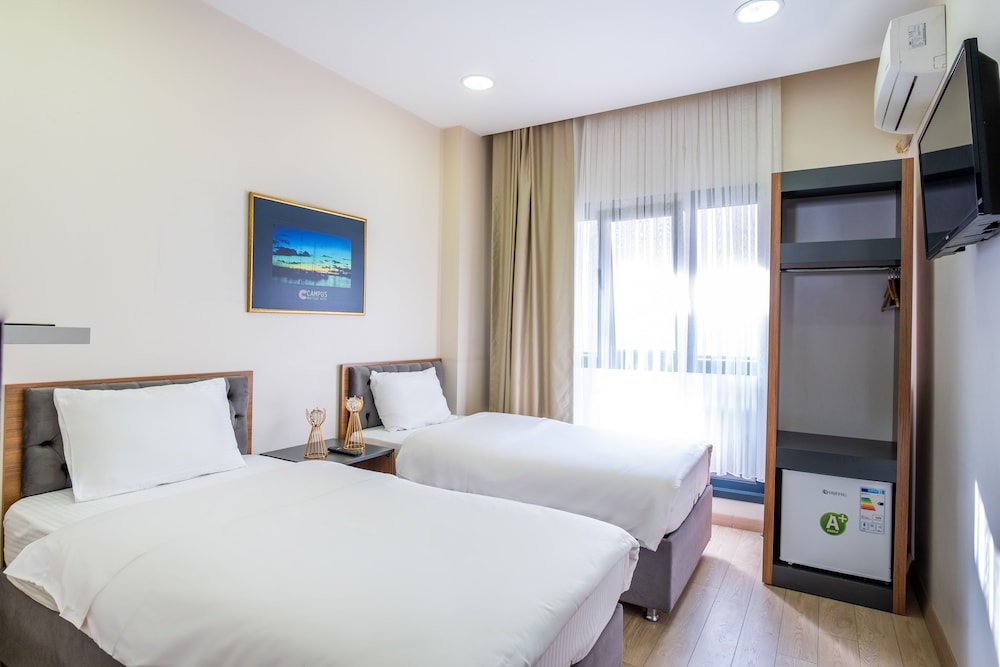 Campus Boutique Hotel 10