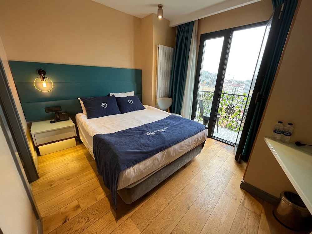 Royal Galata Hotel 23