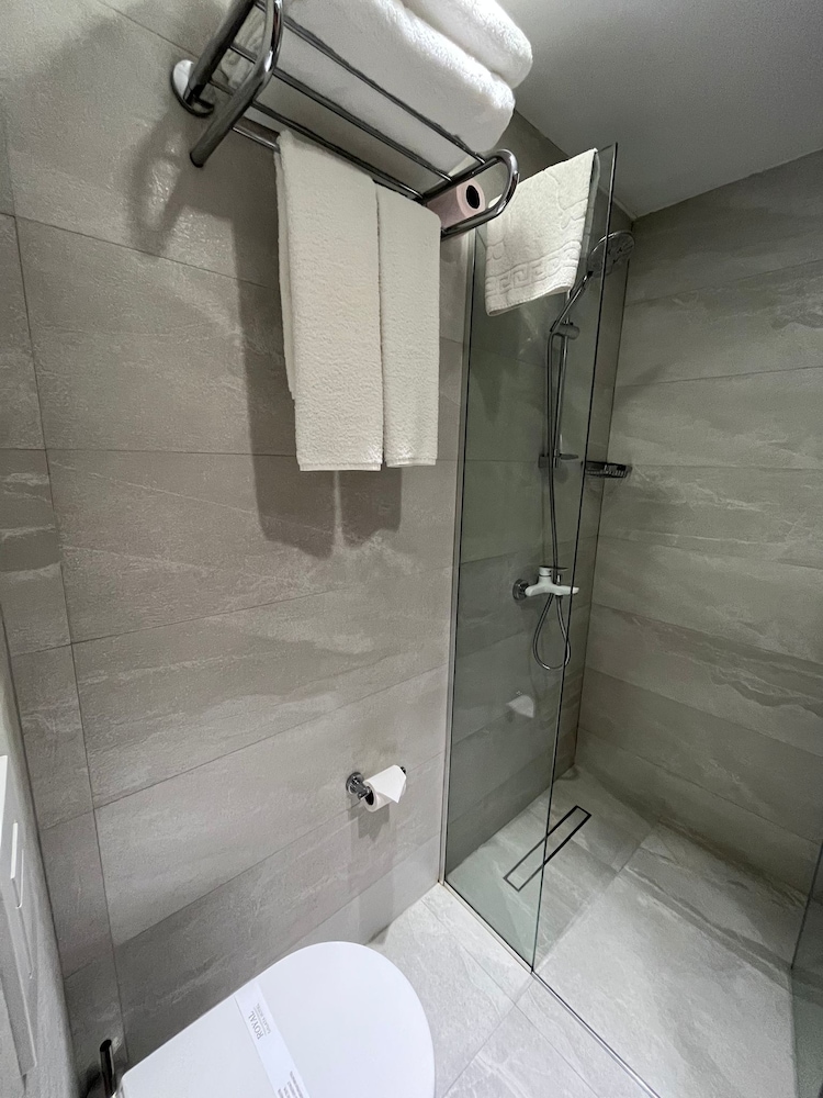 Royal Galata Hotel 18