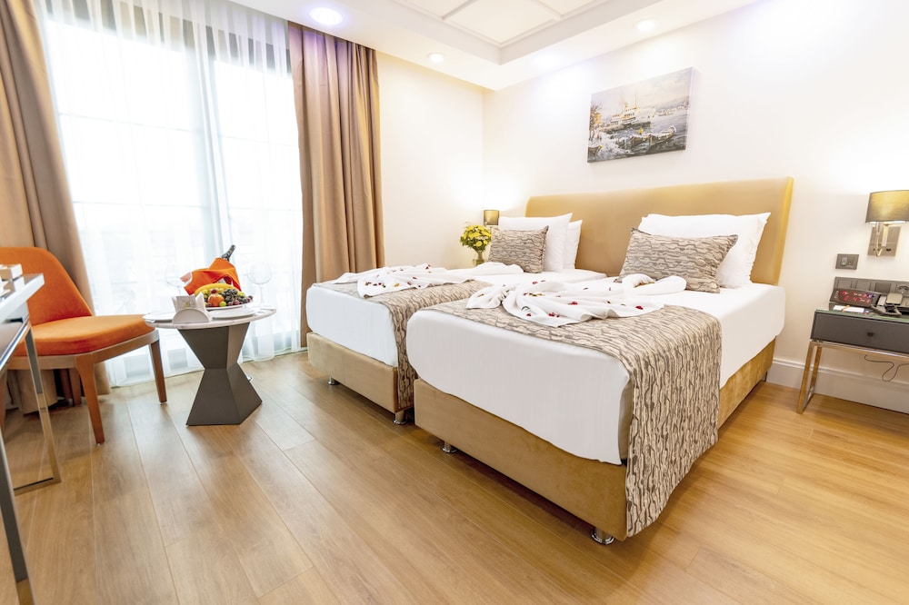Antusa Design Hotel & Spa 14