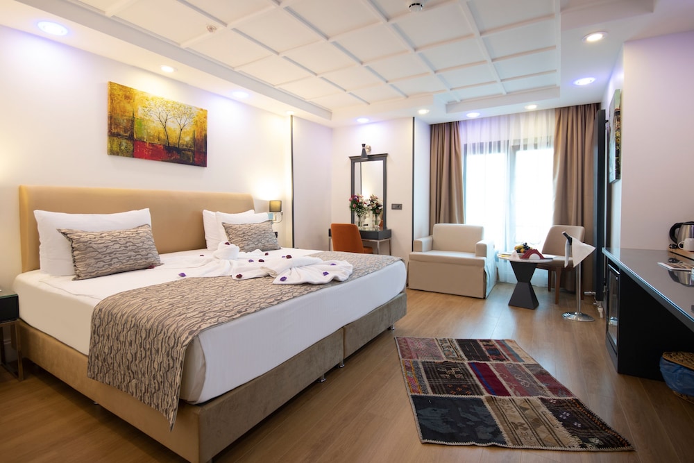 Antusa Design Hotel & Spa 16
