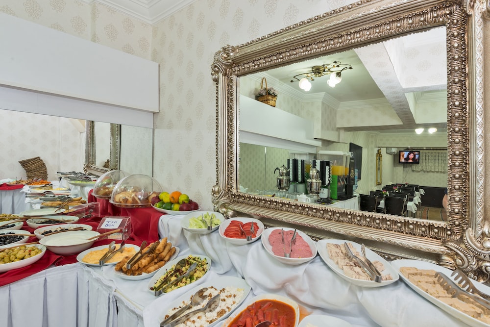 Le Safran Palace Hotel 19