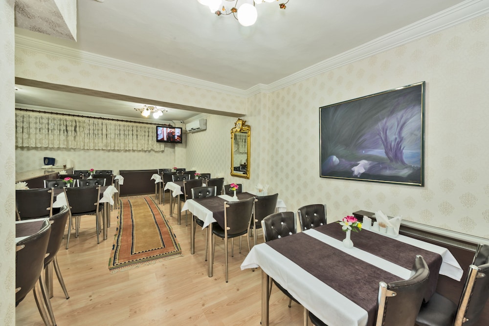 Le Safran Palace Hotel 22