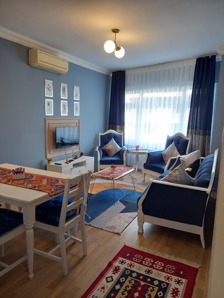 Emirhan Guest House 1