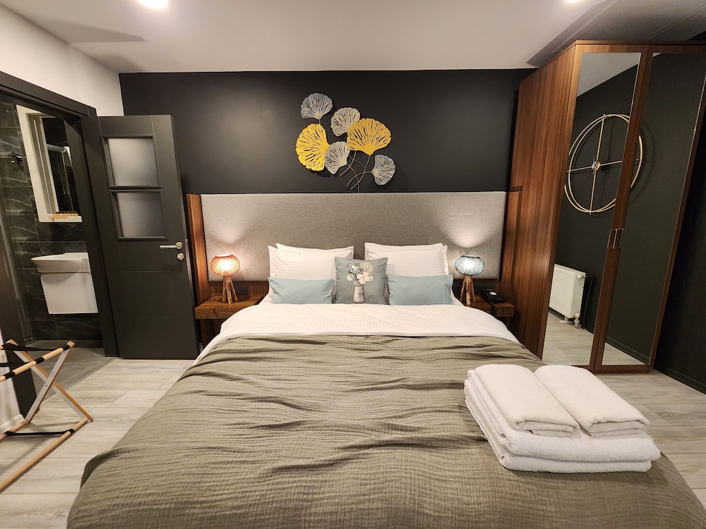 Taksim Landhouse Hotel 24