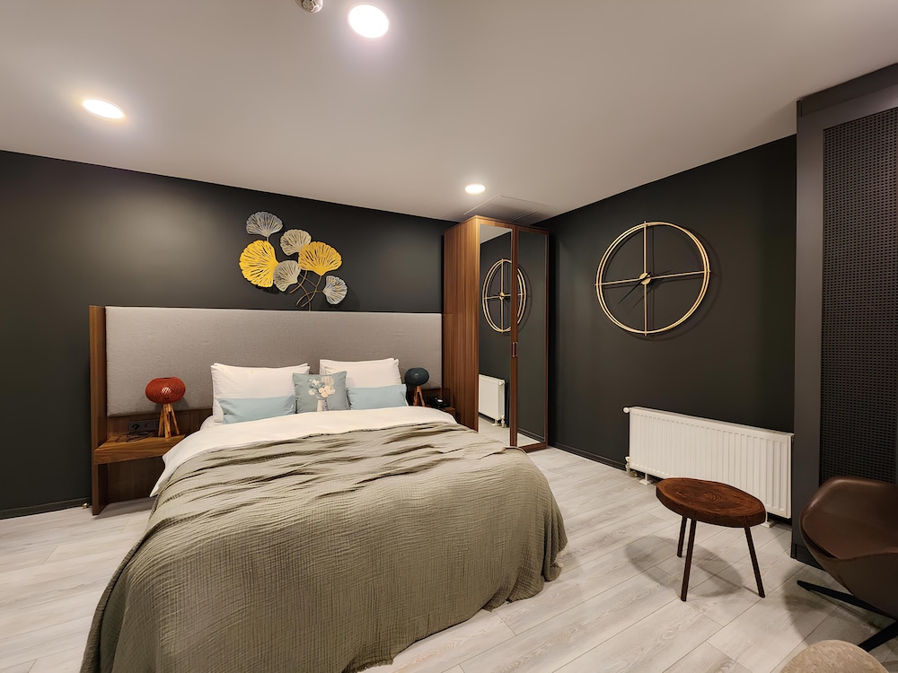 Taksim Landhouse Hotel 11