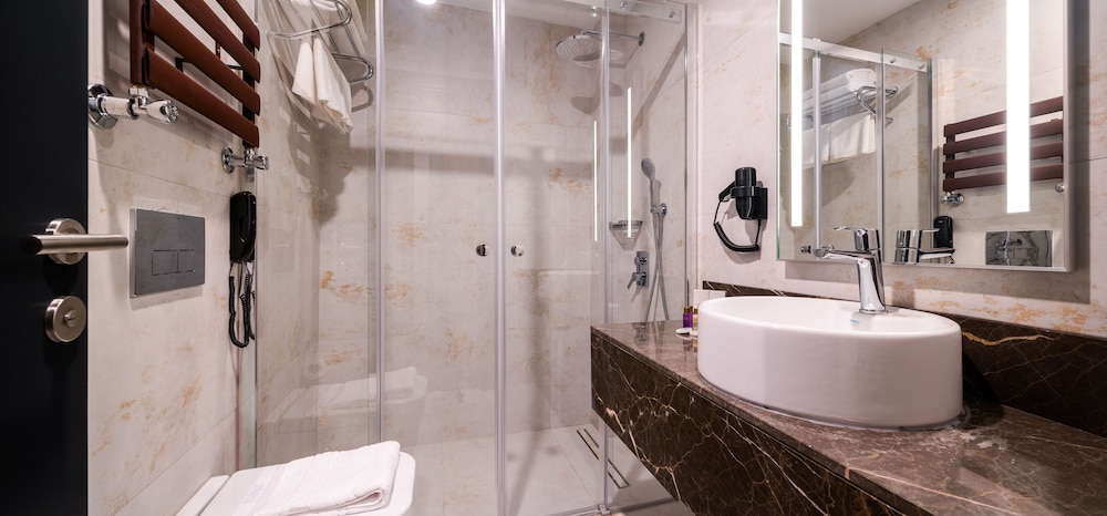 Menalo Hotel Premium Istanbul Airport 24