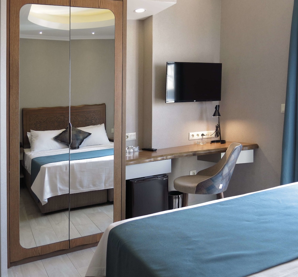 Galatahan Hotel 7