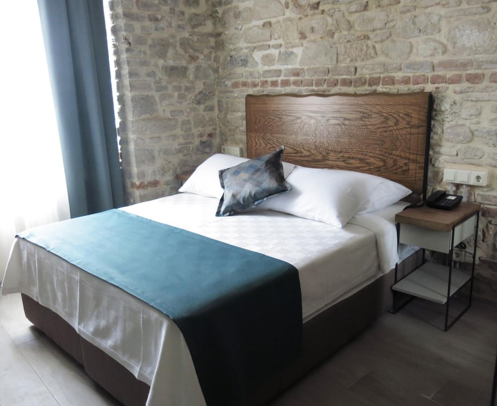 Galatahan Hotel 15