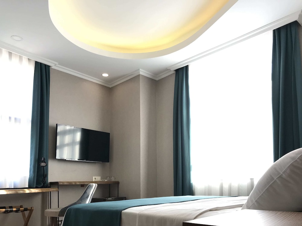 Galatahan Hotel 6